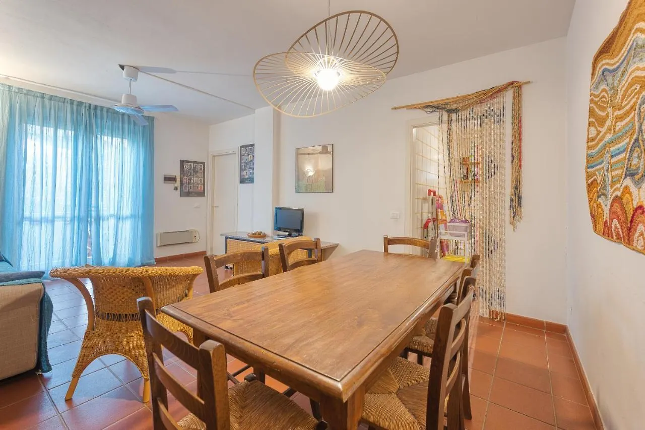 Trilocale Sant'Anna Vicolo Del Mughetto - Goelba Villa Bagnaia  Italy