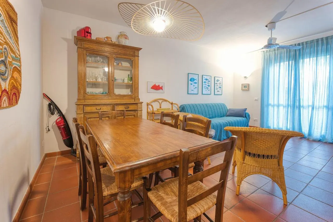 Holiday home Trilocale Sant'Anna Vicolo Del Mughetto - Goelba Villa Bagnaia  Italy